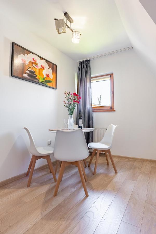 Apartmán Ela Cri *
